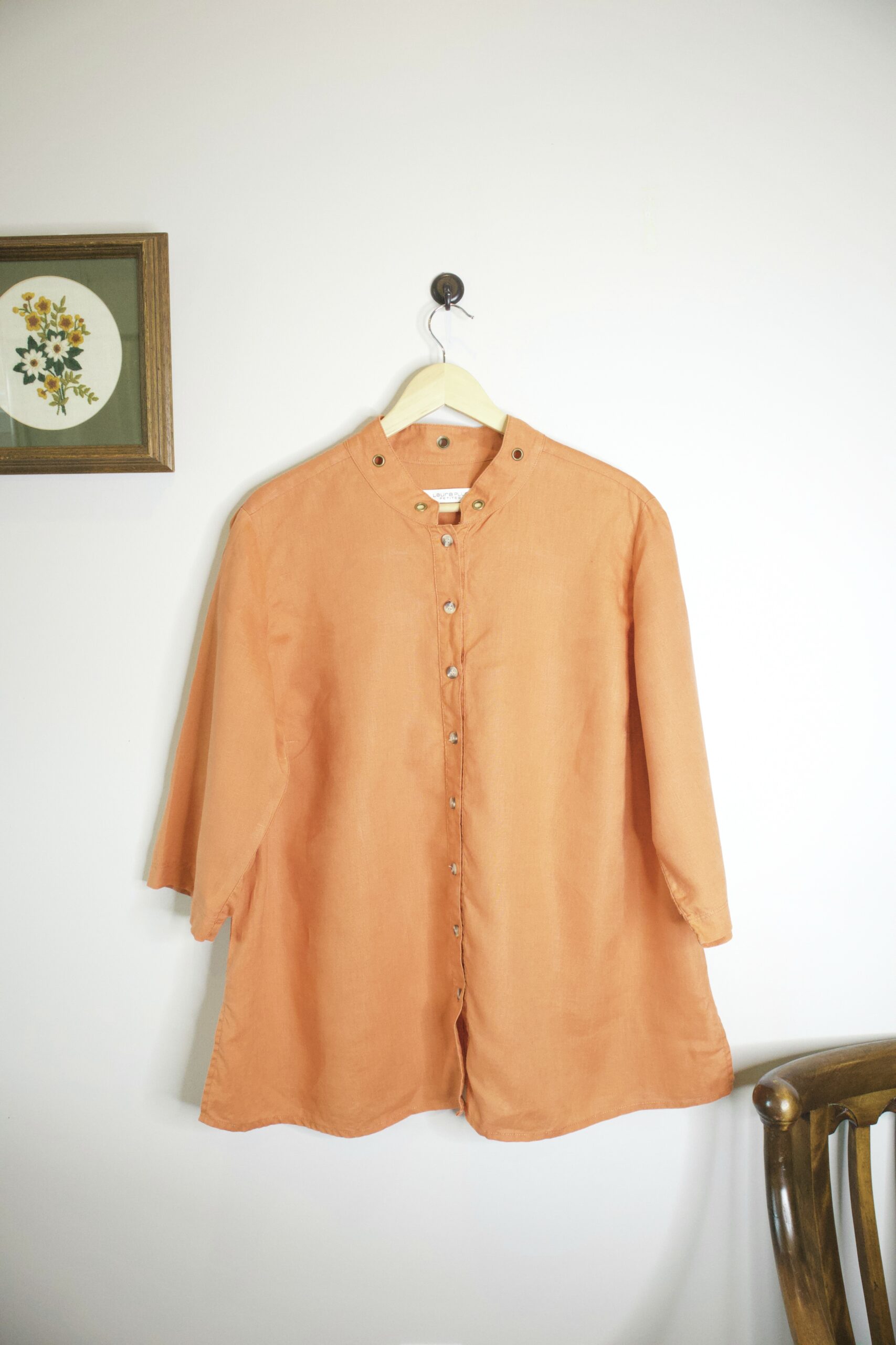 Long-Sleeve Linen Blouse - Blue of Genoa